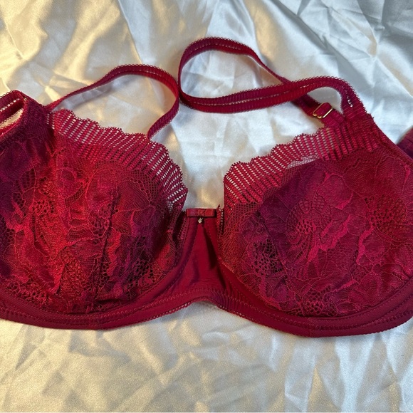 RED - Change Mariah Lace Balconette Bra with Wire - Size 28G - Picture 8 of 14
